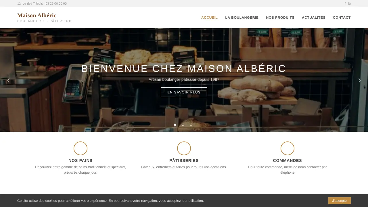 Avant : page d'accueil correcte mais banale de la même boulangerie fictive, diaporama sombre, texte gris et petit, pas d'horaires ni de bouton de commande